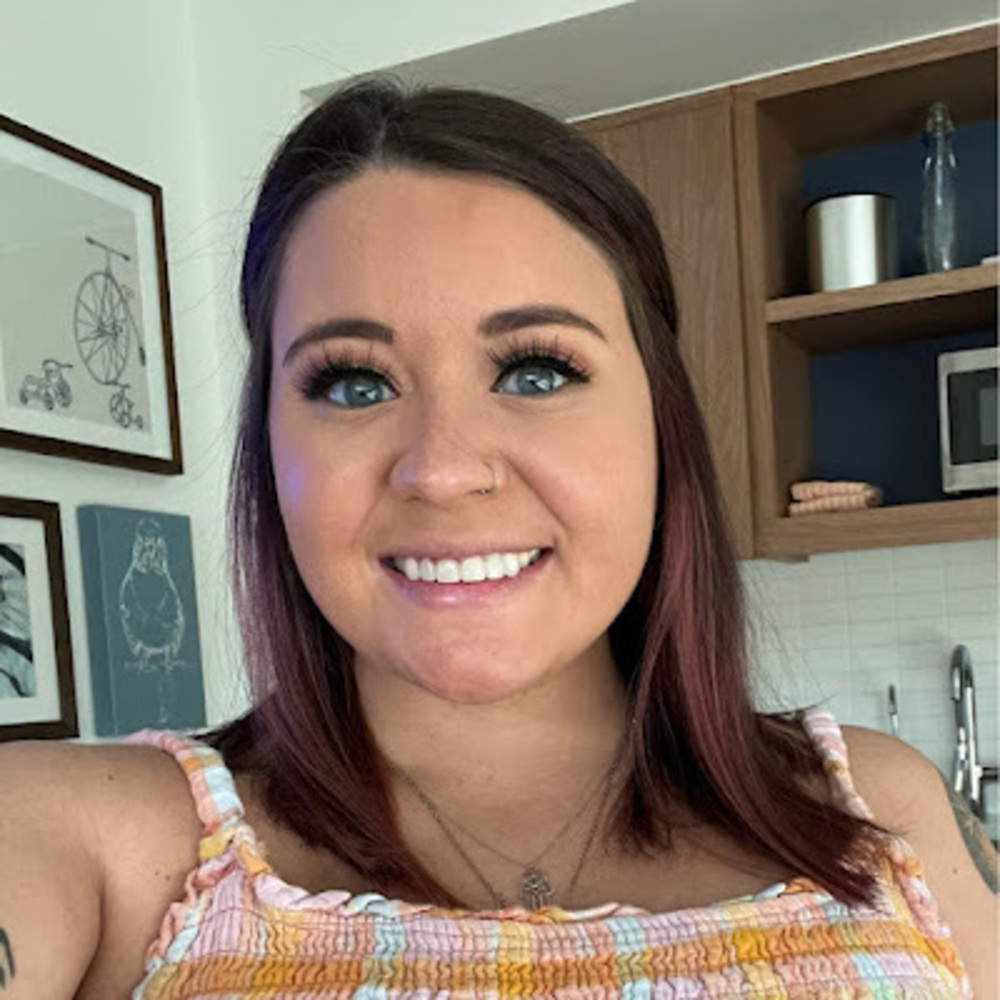 Meet your Posher, Casie